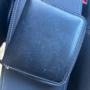 Black Cuyana Zip Wallet